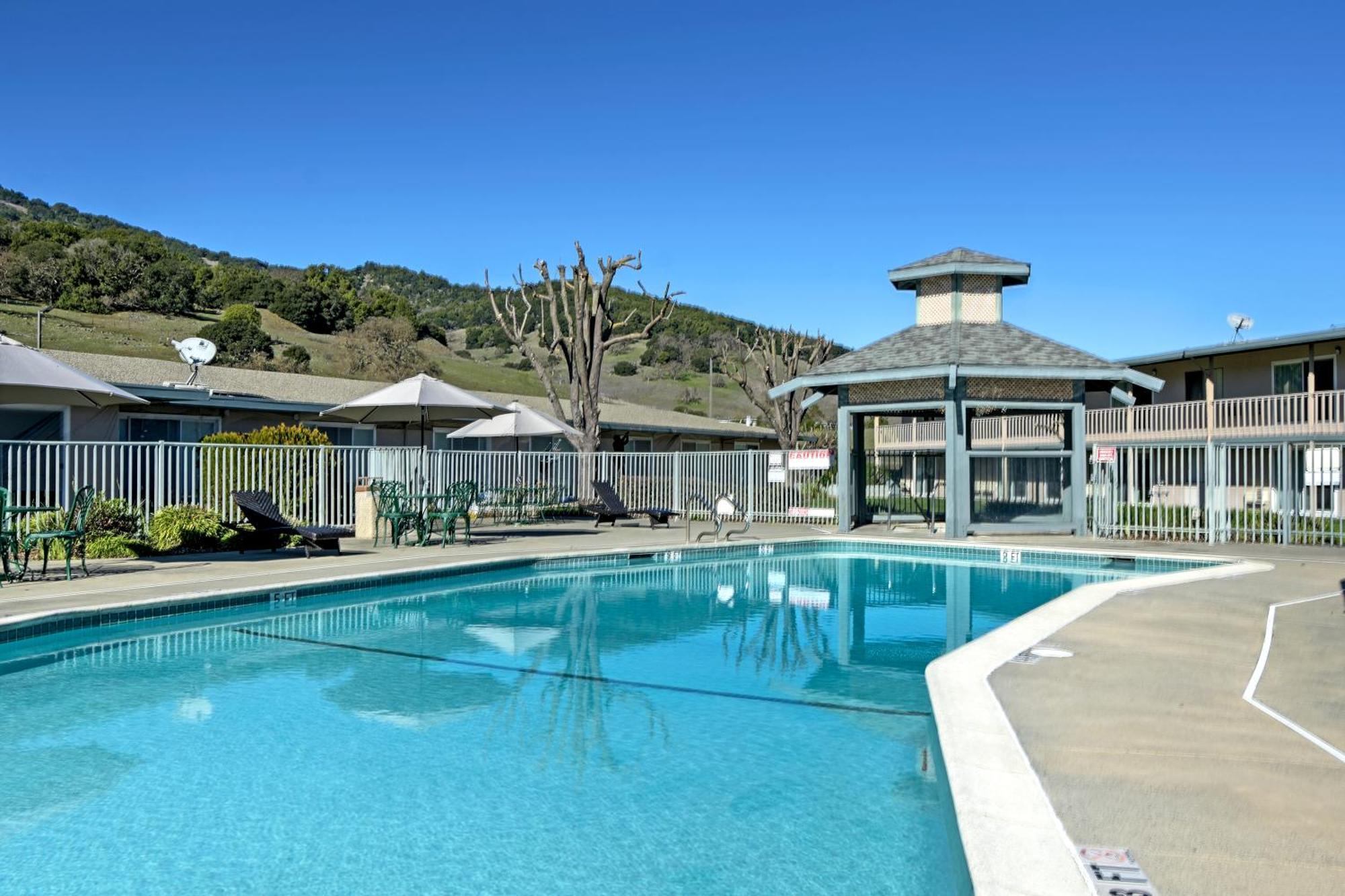 Days Inn By Wyndham Novato/San Francisco Exteriér fotografie