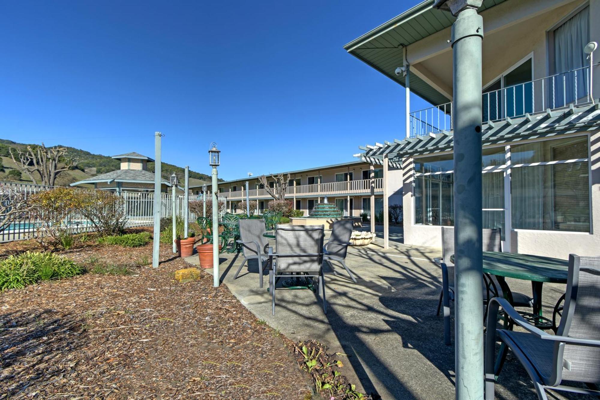 Days Inn By Wyndham Novato/San Francisco Exteriér fotografie